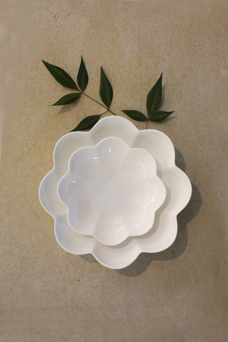 Blooming White Large Serving Bowl