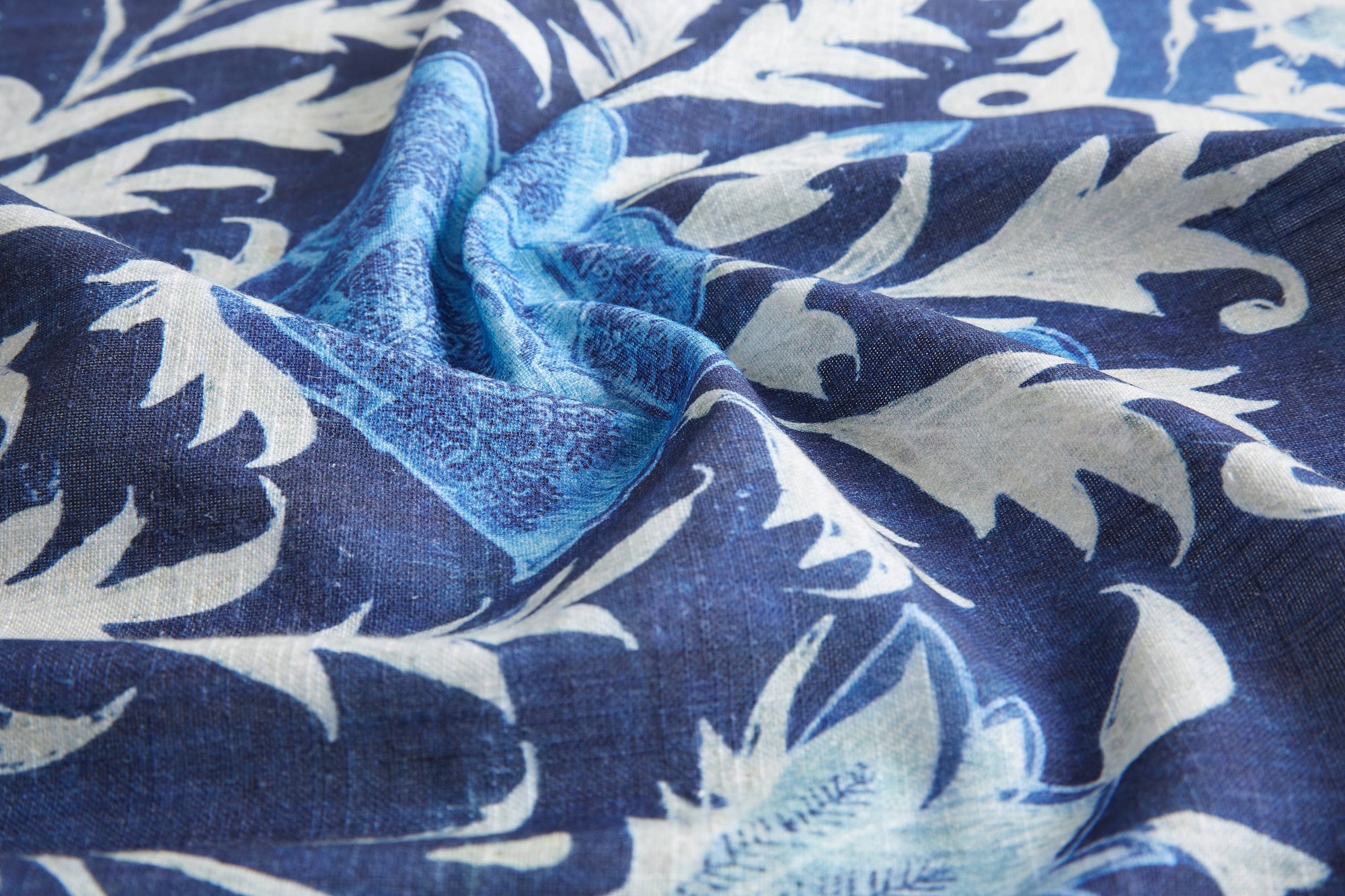 Mughal Table Runner - 18"x72"