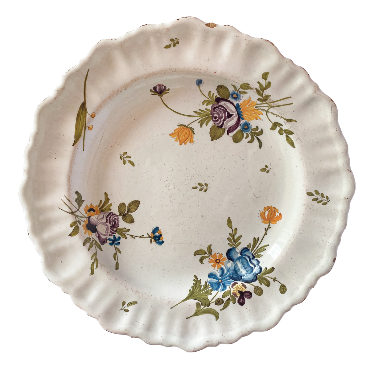 Paper plate with die cut gluted moustiers floral design 