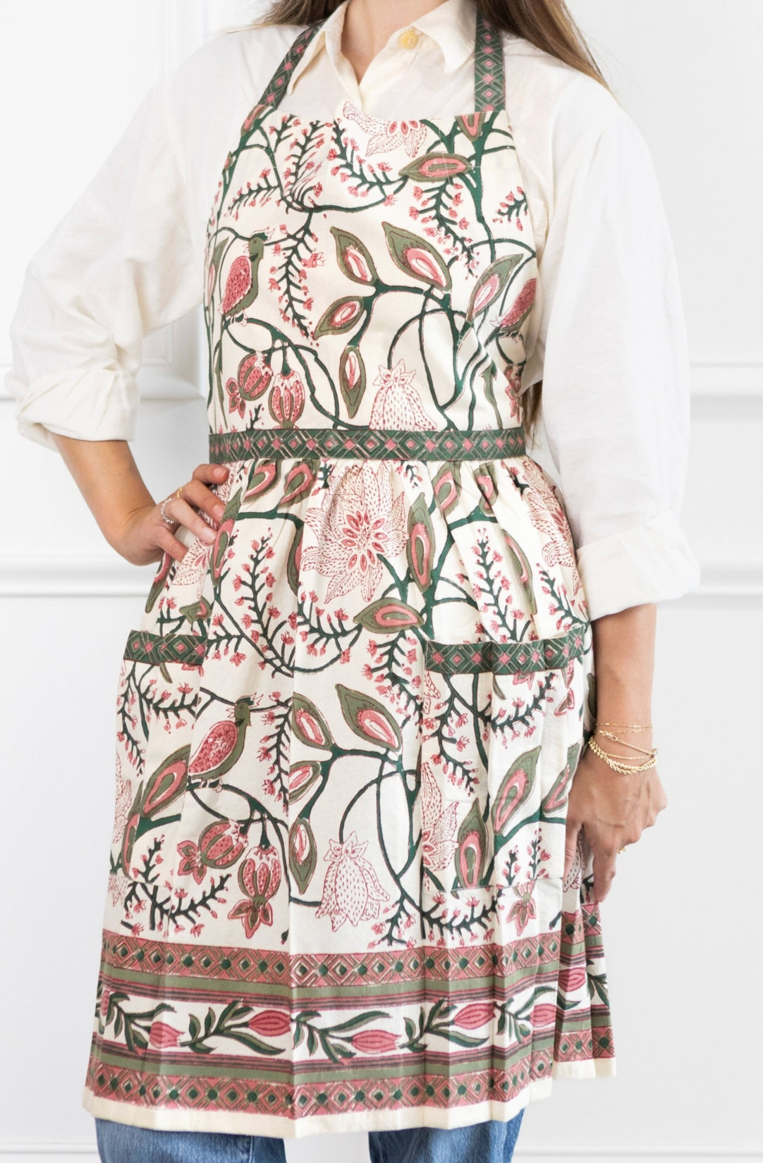 Peacock &amp; Poms Rose Apron
