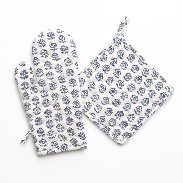 Elise Blue Oven Mitt Set