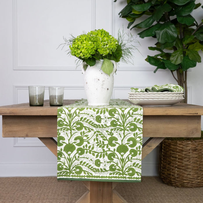 Cactus Flower Lettuce Green Table Runner