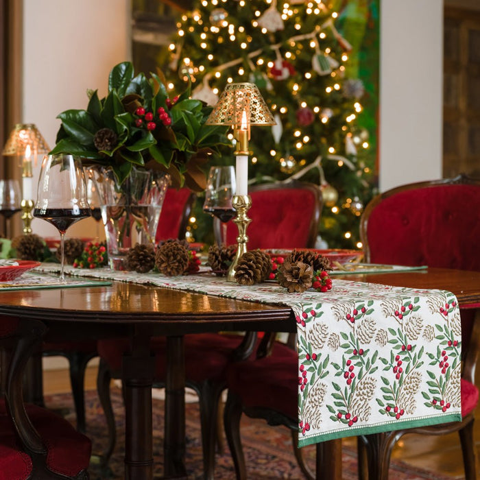 Christmas Garland Table Runner