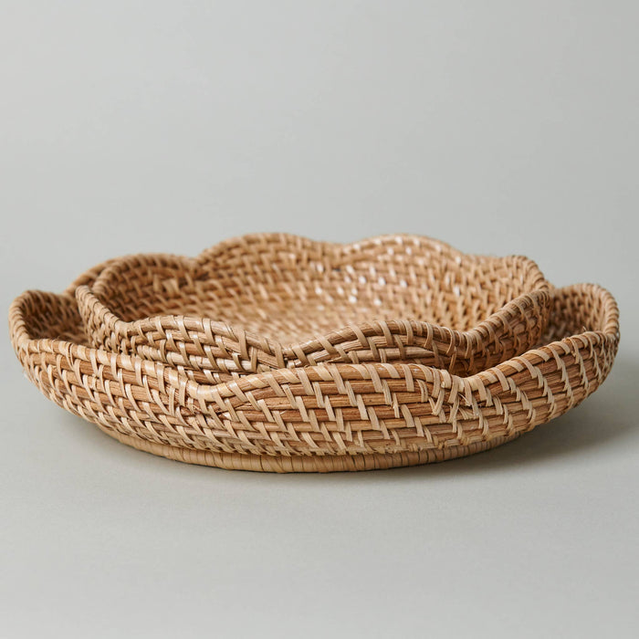 Round Rattan Scalloped Tray, 13"