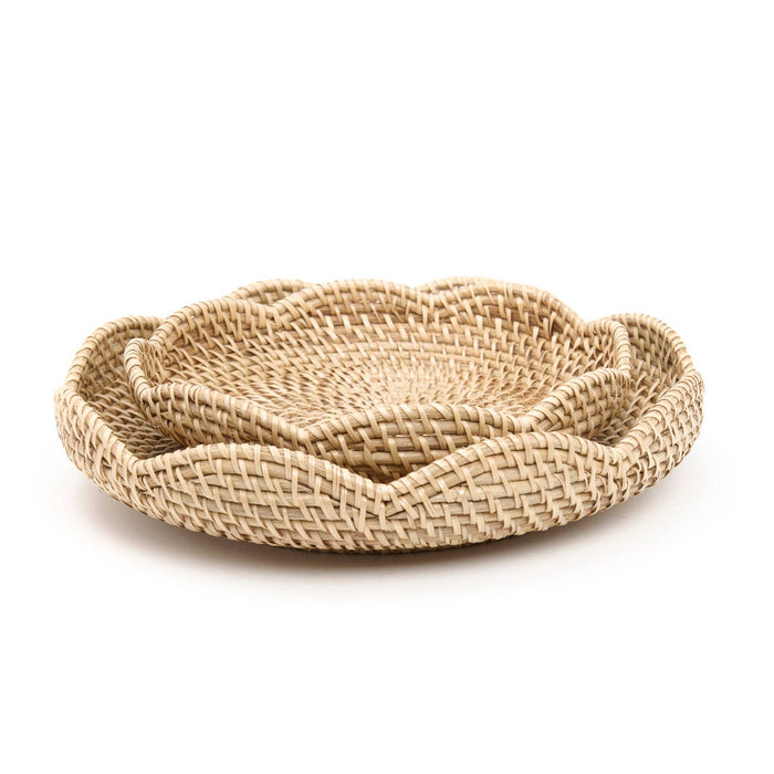 Round Rattan Scalloped Tray, 13"