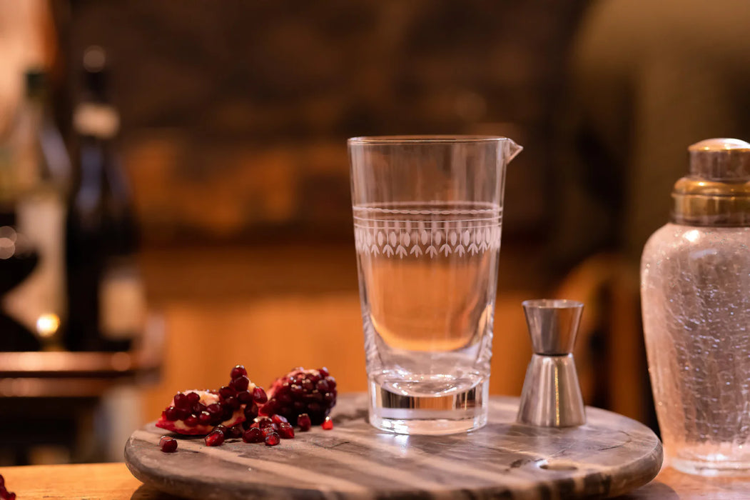 Mixing Glasses with Ovals